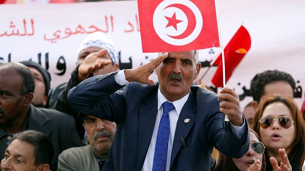 بعد 4 سنوات من العمل وجمع شهادات أكثر من 50 ألف شخص.. لجنة "الكرامة" التونسية بصدد تقديم توصياتها بعد 4 سنوات من العمل وجمع شهادات أكثر من 50 ألف شخص.. لجنة "الكرامة" التونسية بصدد تقديم توصياتها