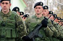 Kosova Meclisi düzenli orduya geçişi oylayacak