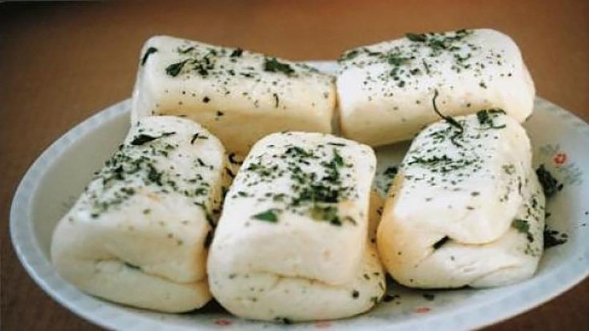 Swedes warned of high antibiotic content in Cypriot halloumi, agriculture minister hits back