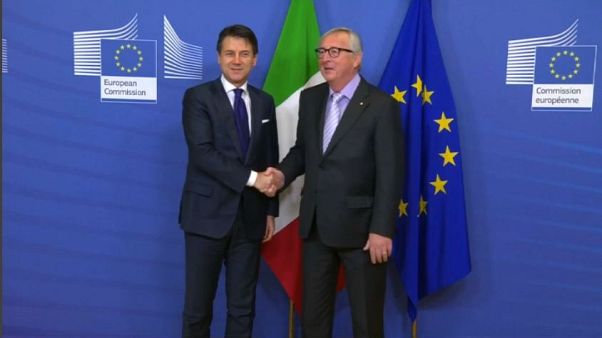 Conte-Juncker, vince la diplomazia: si tratta sulla manovra Conte-Juncker, vince la diplomazia: si tratta sulla manovra