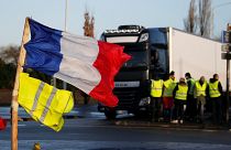 France : un jeune "gilet jaune" meurt, percuté par un camion à Avignon