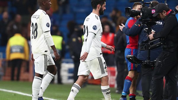 Tres equipos españoles pasan a octavos de final de la Liga de Campeones Tres equipos españoles pasan a octavos de final de la Liga de Campeones