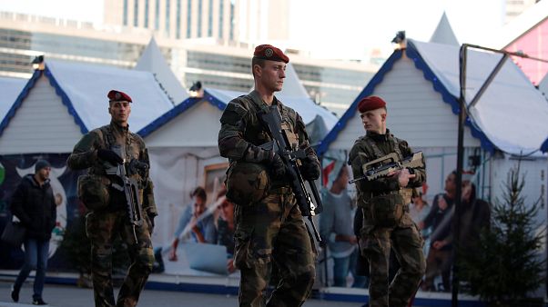 Μέτρα ασφαλείας εν όψει Χριστουγέννων Μέτρα ασφαλείας εν όψει Χριστουγέννων