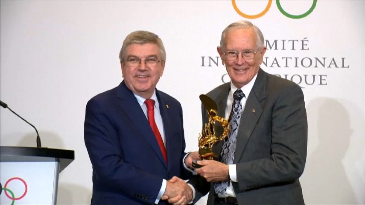 Βραβεύθηκε από τη ΔΟΕ ο πρώτος «ολυμπιονίκης στο φεγγάρι»