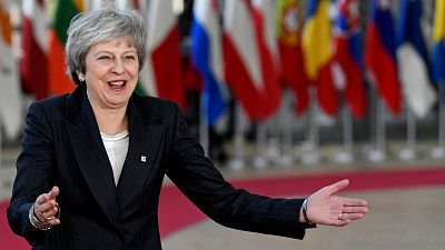 May az EU vezetőinél lobbyzik