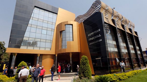 مصر تقدم عرضا رسميا لاستضافة نهائيات كأس الأمم الأفريقية 2019 مصر تقدم عرضا رسميا لاستضافة نهائيات كأس الأمم الأفريقية 2019