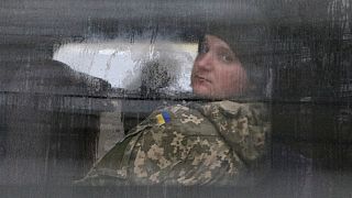 یکی از سربازان بازداشت شده اوکراین