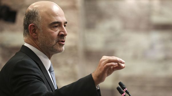 Πιέρ Μοσκοβισί: Η Ελλάδα στο δρόμο της ανάπτυξης με κοινωνικά μέτρα Πιέρ Μοσκοβισί: Η Ελλάδα στο δρόμο της ανάπτυξης με κοινωνικά μέτρα