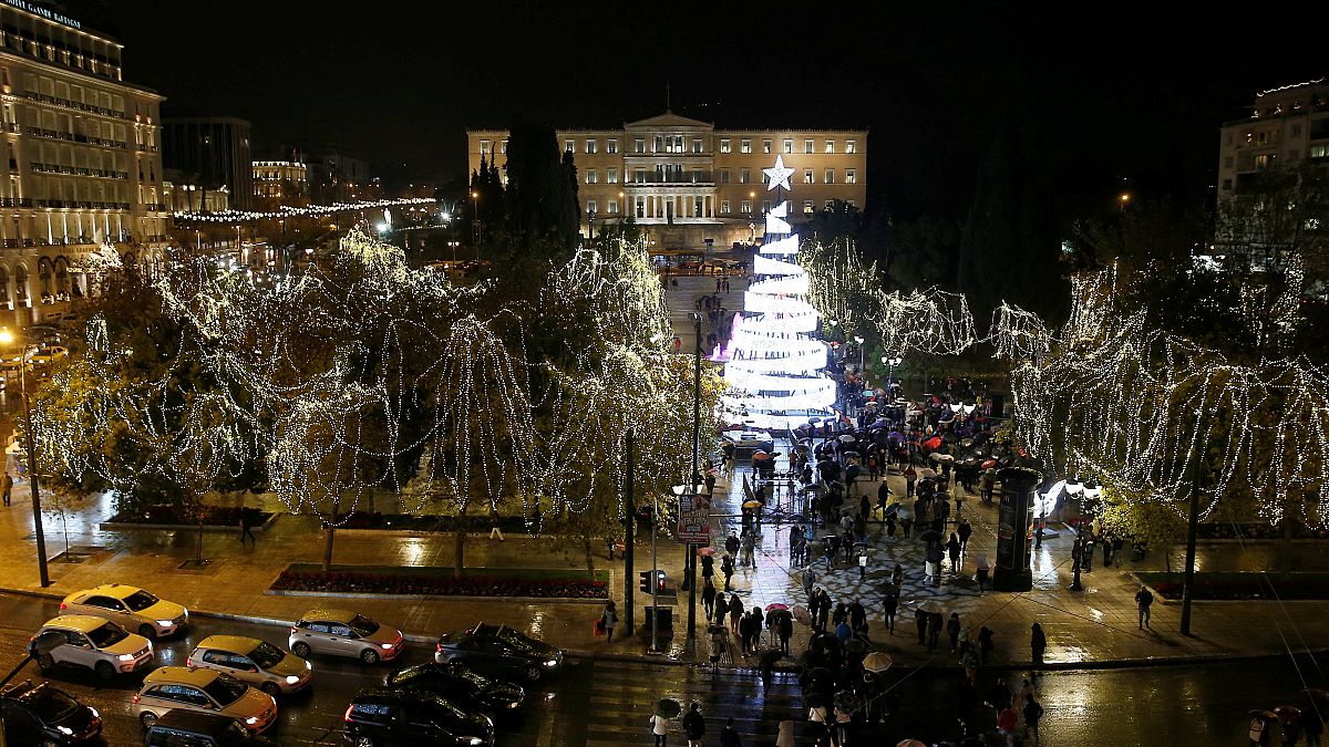 Ελλάδα: Ήθη και έθιμα των Χριστουγέννων και της Πρωτοχρονιάς