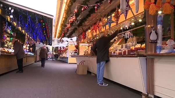 Straßburger Weihnachtsmarkt öffnet wieder Straßburger Weihnachtsmarkt öffnet wieder