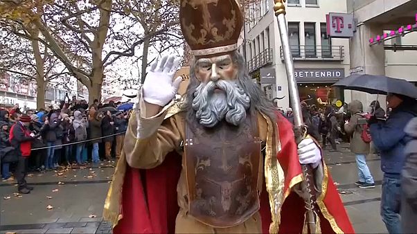 Самые популярные видео рубрики No comment за неделю Самые популярные видео рубрики No comment за неделю