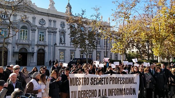 Spain: Journalists stage protests for right to 'keep professional secrets' Spain: Journalists stage protests for right to 'keep professional secrets'