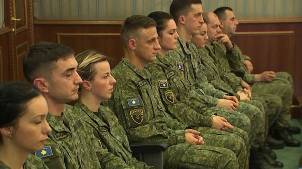 Kosovo gründet eigene Armee Kosovo gründet eigene Armee