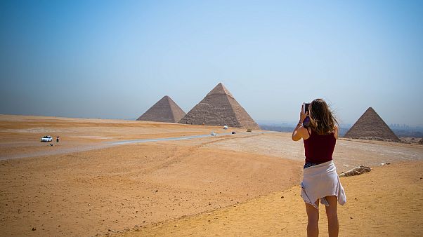 Ärger in Ägypten: Dänen nackt auf der Pyramide von Gizeh? Ärger in Ägypten: Dänen nackt auf der Pyramide von Gizeh?