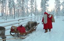 Санта-Клаус завершает подготовку к Рождеству 