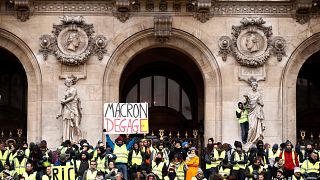 جلیقه زردها در پنجمین شنبه اعتراضی؛ پلیس فرانسه صدها نفر را بازداشت کرد