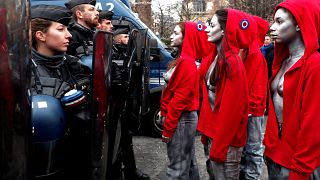 Париж: пятая суббота протестов