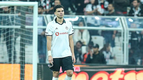 Beşiktaş Pepe ile yollarını ayırdı Beşiktaş Pepe ile yollarını ayırdı