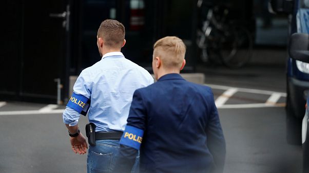 NSU 2.0: Rechtsextreme Chatgruppe bei der Polizei Frankfurt NSU 2.0: Rechtsextreme Chatgruppe bei der Polizei Frankfurt