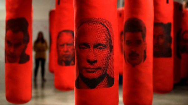 Putin'den rap müziğe destek: Engellemek imkansızsa sorumluluk alın Putin'den rap müziğe destek: Engellemek imkansızsa sorumluluk alın