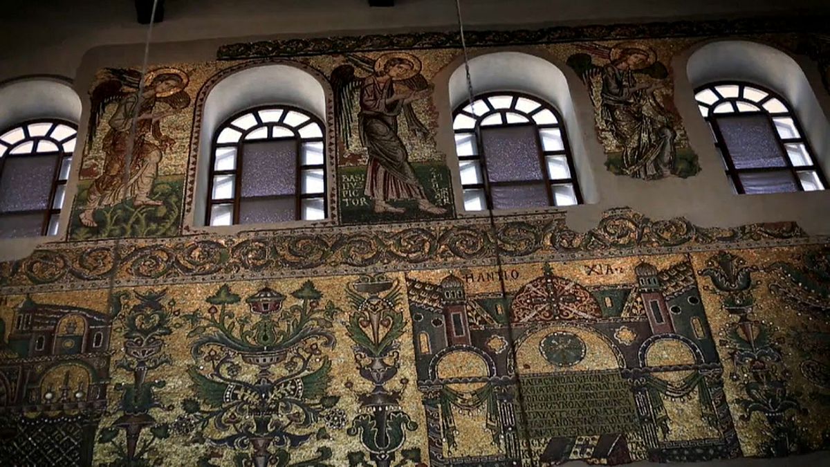 Отреставрированные мозаики XII века в Вифлееме