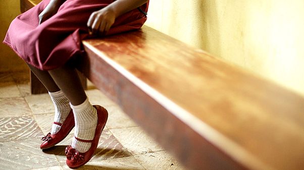 Afrikalı babanın 'kara kıtaya' terk ettiği kızına Fransa velayetini alarak sahip çıktı Afrikalı babanın 'kara kıtaya' terk ettiği kızına Fransa velayetini alarak sahip çıktı