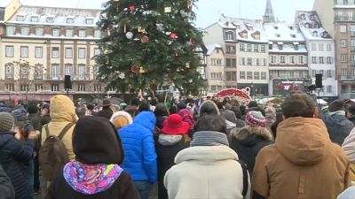 Strasbourg : l'hommage populaire aux victimes