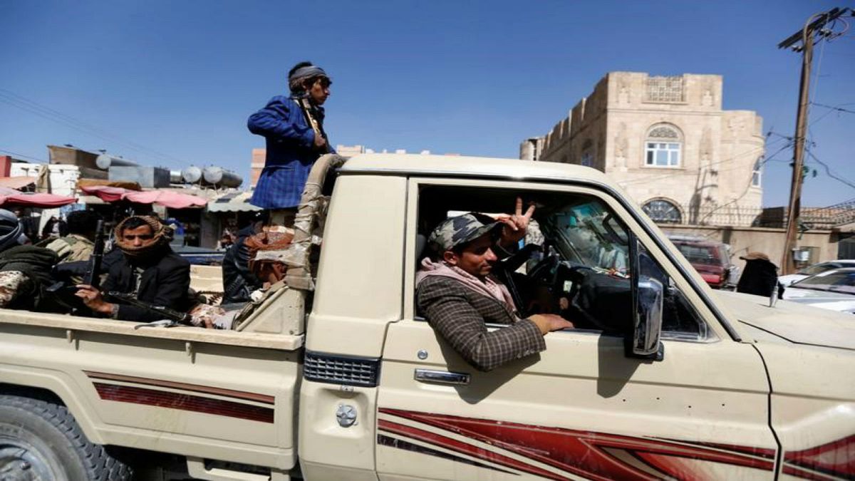 مقاتلون حوثيون في صنعاء 04-12-2018 