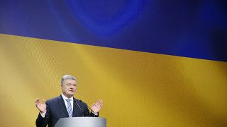 Putin is avoiding negotiations, but martial law will not be extended, says Poroshenko