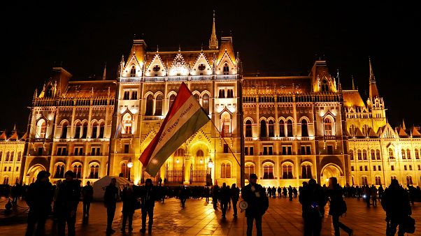 Hungría continúa su lucha contra la "Ley de la esclavitud" de Orban Hungría continúa su lucha contra la "Ley de la esclavitud" de Orban