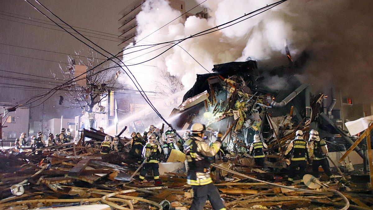 Nagy erejű robbanás egy étteremben, Japánban