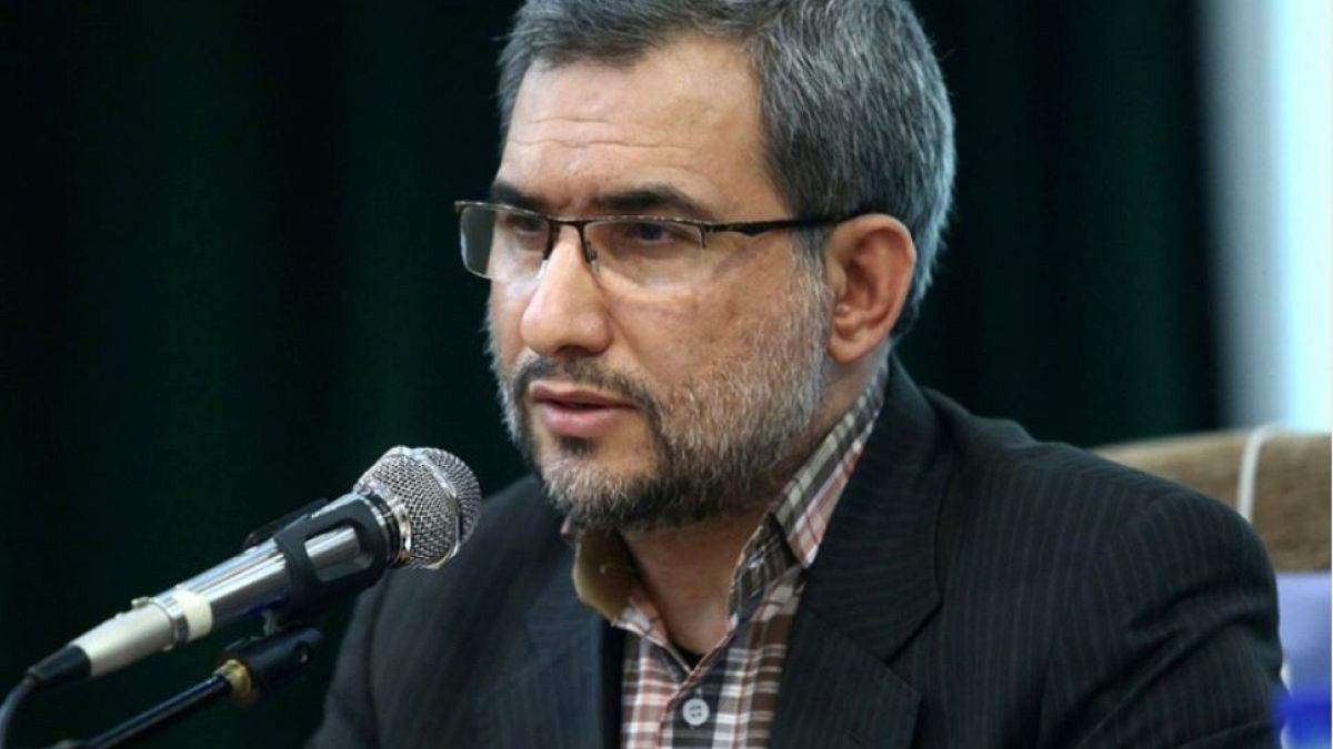 انتقاد ضمنی عضو شورای نگهبان از حضور مقامات ایران در توییتر