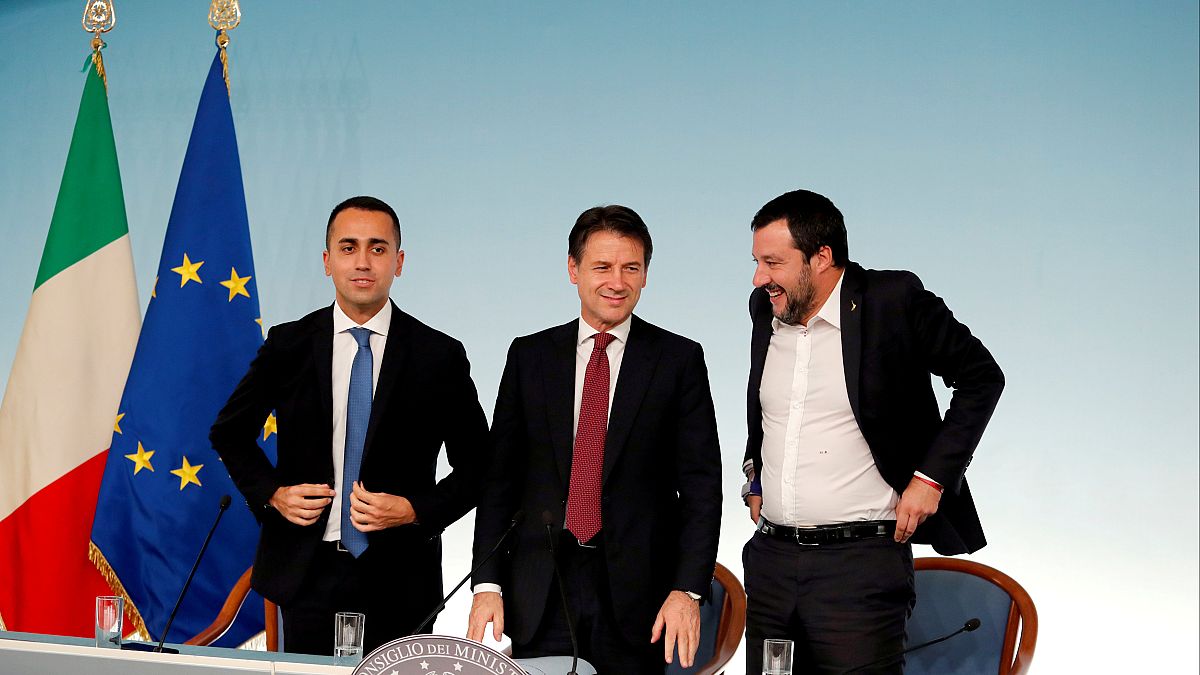 Avrupa Komisyonu: Roma'nın uzlaştığı bütçe tasarısını henüz onaylamadık