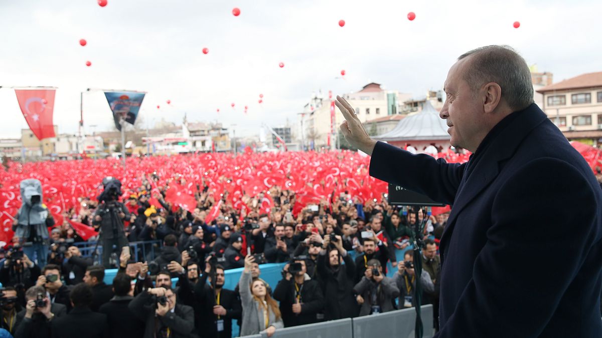 Erdoğan'dan Suriye'de operasyon açıklaması: Her an başlayabiliriz