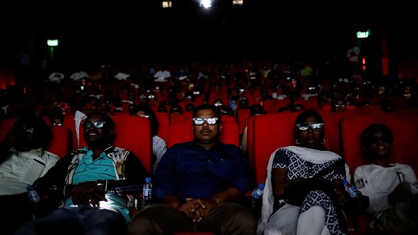 دراسة: الذهاب إلى السينما أو مشاهدة مسرحية تقي الإنسان من الإصابة بالاكتئاب دراسة: الذهاب إلى السينما أو مشاهدة مسرحية تقي الإنسان من الإصابة بالاكتئاب