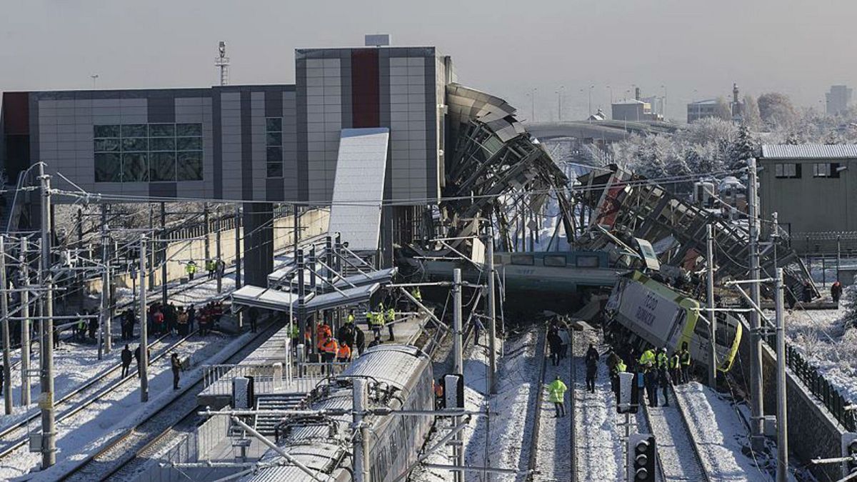 Ankara'daki tren kazası: Hareket memuru 'Bana hat değişikliği bilgisi verilmedi suçum yok' dedi