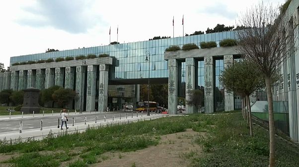 Верховным судьям продлили полномочия Верховным судьям продлили полномочия