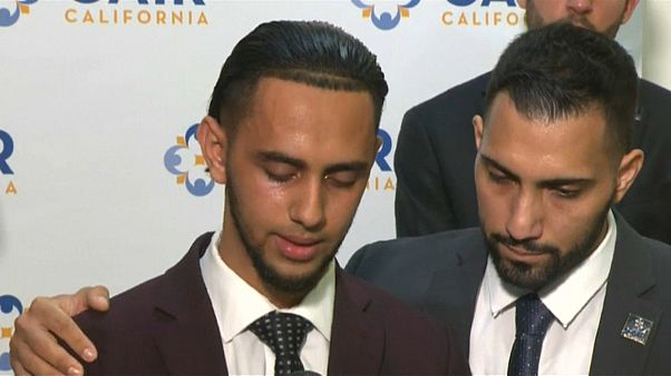 علي حسن والد طفل يحتضر علي حسن والد طفل يحتضر