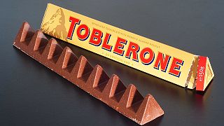 Ünlü çikolata markası Toblerone'un helal üretime geçmesi tartışmaya yol açtı