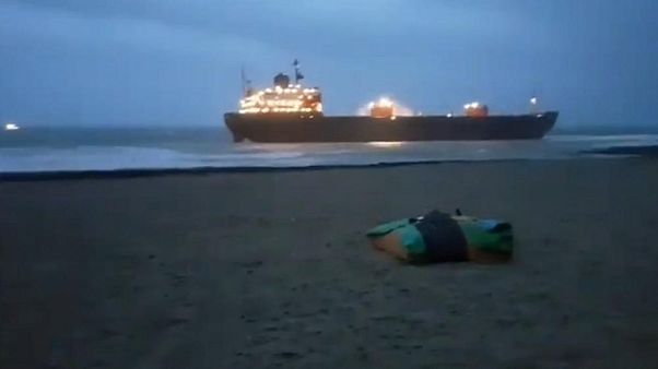 Russisches Frachtschiff läuft bei Cornwall auf Grund Russisches Frachtschiff läuft bei Cornwall auf Grund