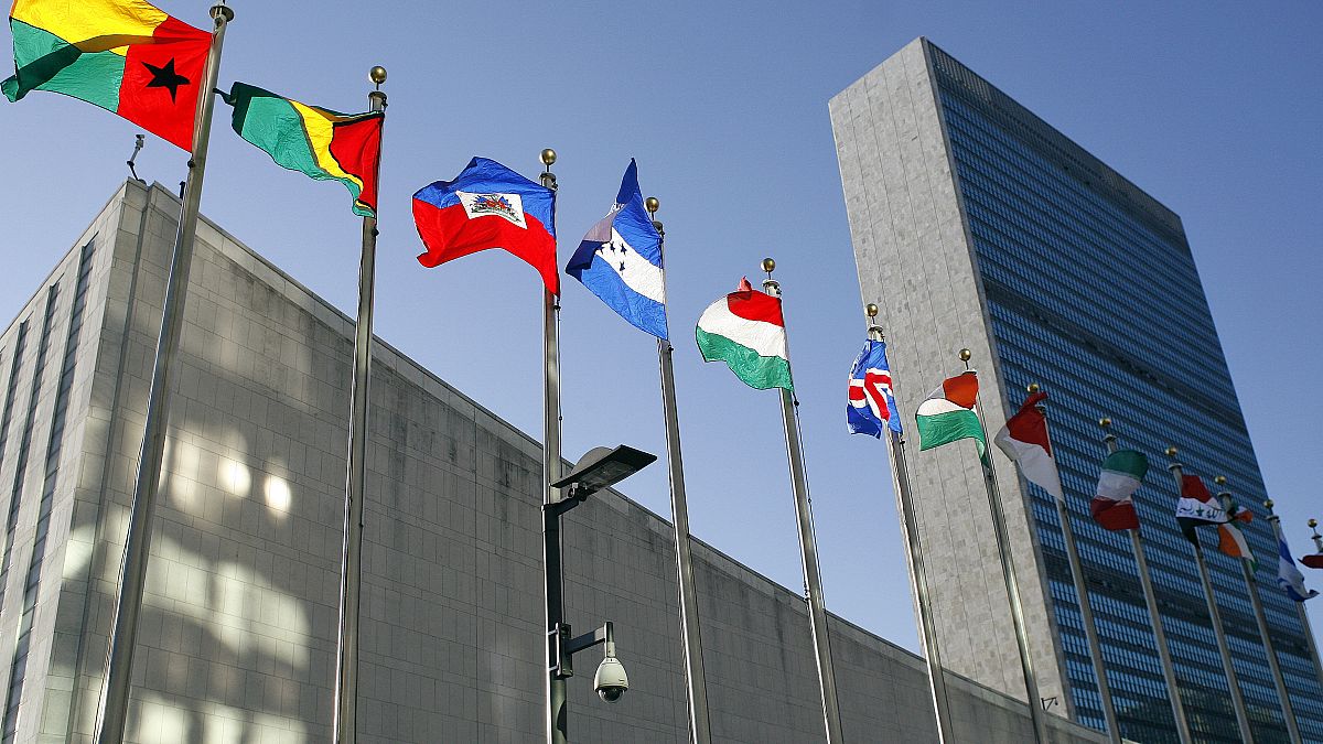La ONU aprueba el pacto para los refugiados pese al "No" de EEUU y Hungría 