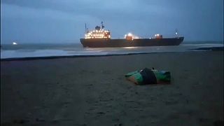 Megfeneklett egy orosz teherhajó