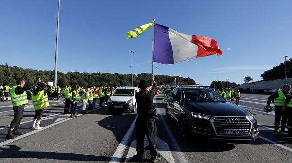 "Gilets jaunes" : Vinci renonce à l'argent perdu aux péages "Gilets jaunes" : Vinci renonce à l'argent perdu aux péages