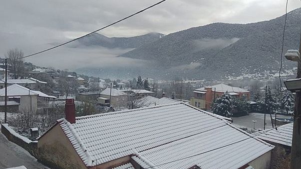 Προβλήματα από την κακοκαιρία σε Ελλάδα και Κύπρο Προβλήματα από την κακοκαιρία σε Ελλάδα και Κύπρο