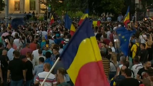 UE apreensiva com instabilidade política na Roménia UE apreensiva com instabilidade política na Roménia
