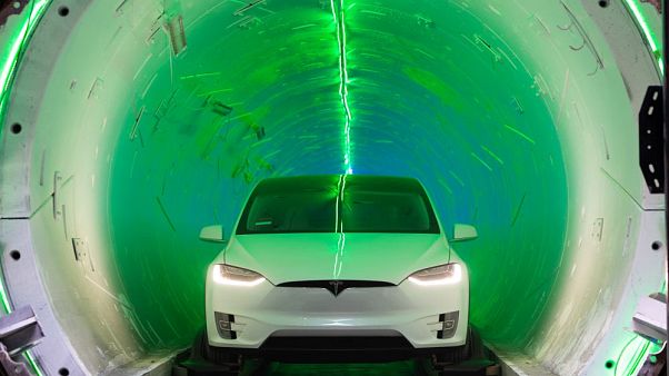 Trafik çilesini bitirmek isteyen Elon Musk ilk test tünelini tanıttı Trafik çilesini bitirmek isteyen Elon Musk ilk test tünelini tanıttı