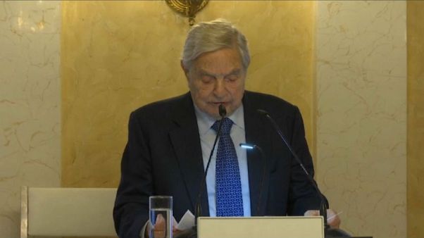 Financial Times incorona George Soros: "persona dell'anno" Financial Times incorona George Soros: "persona dell'anno"