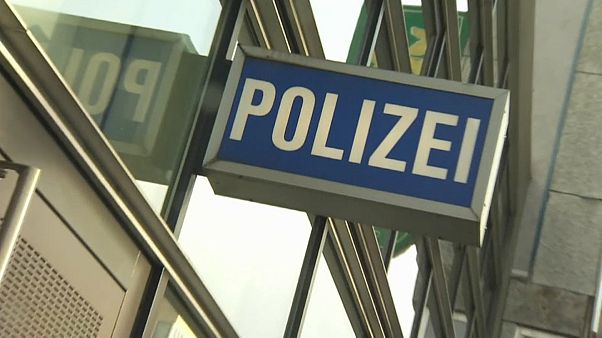 Rechtsextremer Verdacht in hessischer Polizei: Weitere Ermittlungen Rechtsextremer Verdacht in hessischer Polizei: Weitere Ermittlungen
