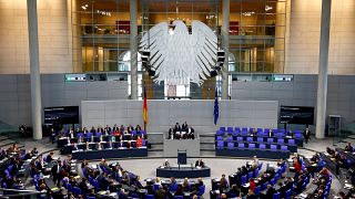 إذاعة برلين: قرصنة وثائق لمئات السياسيين الألمان ونشرها على "تويتر"