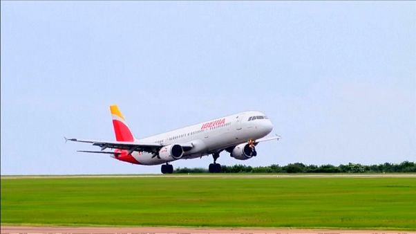 Iberia confía en cumplir con las normas que le permitan volar en la UE tras el Brexit Iberia confía en cumplir con las normas que le permitan volar en la UE tras el Brexit